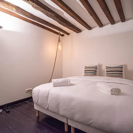 Apartment Cia - Reaumur Etienne Marcel 8p